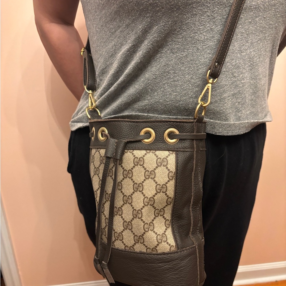 Vintage Boho Brown and beige shoulder/crossbody small bucket bag - Picture 6 of 6